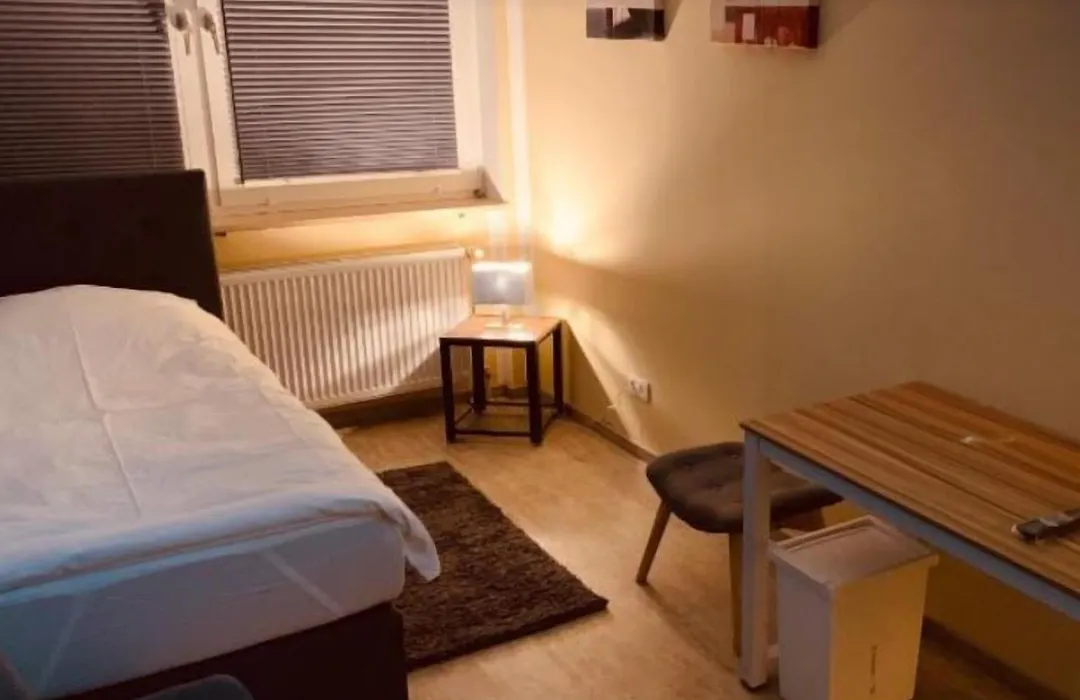White Pearl Hostel 1-1